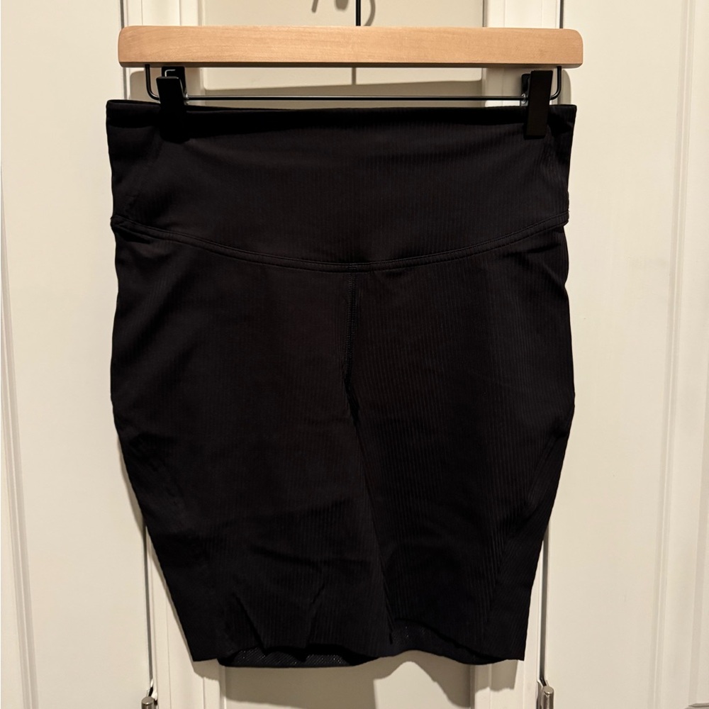 Lululemon Wunder Train High-Rise Short 8"